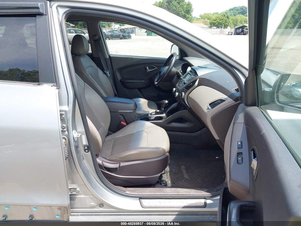 KM8JUCAG2FU111104 2015 HYUNDAI TUCSON photo no. 5