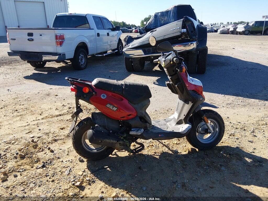 RFVPMP207E1007947 2014 GENUINE SCOOTER CO. ROUGHHOUSE photo no. 11