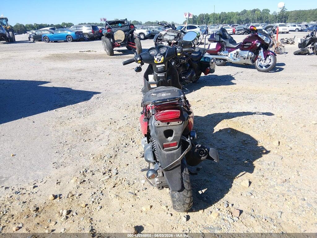 RFVPMP207E1007947 2014 GENUINE SCOOTER CO. ROUGHHOUSE photo no. 6