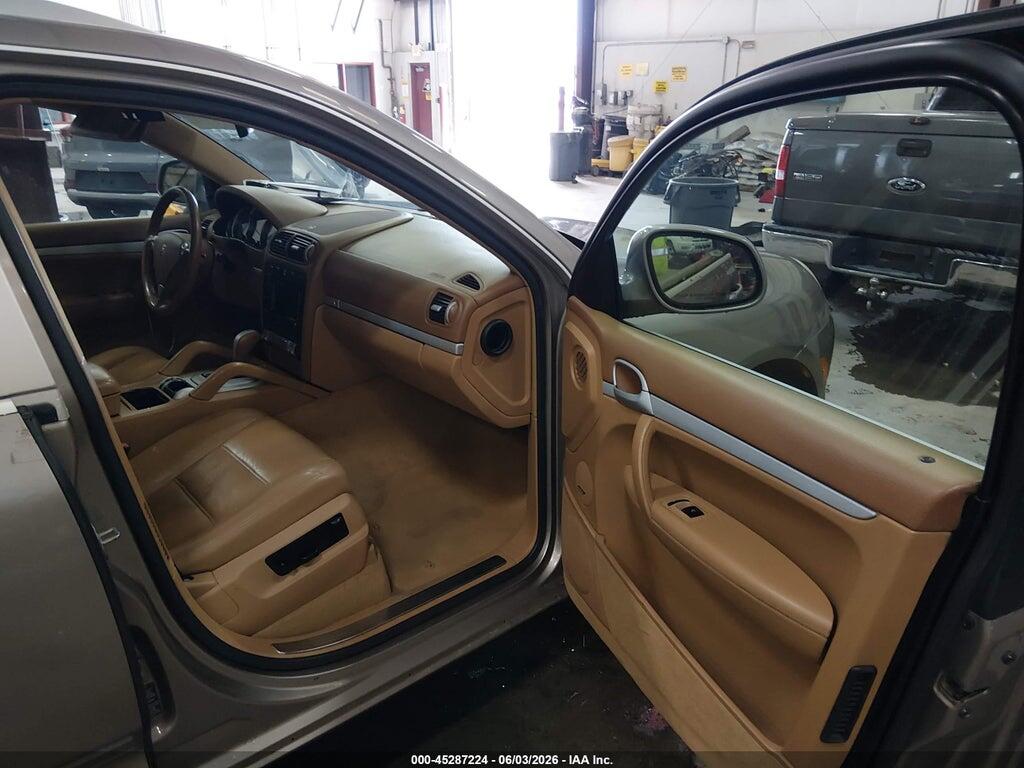 WP1AB29P85LA65466 2005 PORSCHE CAYENNE photo no. 5