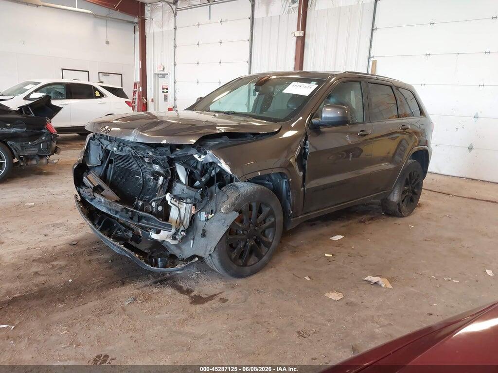 1C4RJFAGXHC909828 2017 JEEP GRAND CHEROKEE photo no. 2