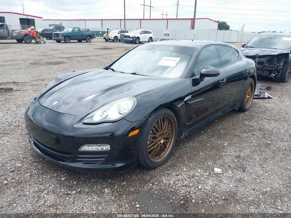 WP0AA2A7XDL012038 2013 PORSCHE PANAMERA photo no. 2