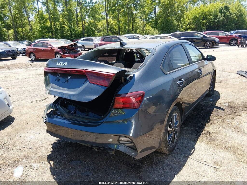 3KPF24AD0PE650137 2023 KIA FORTE photo no. 4