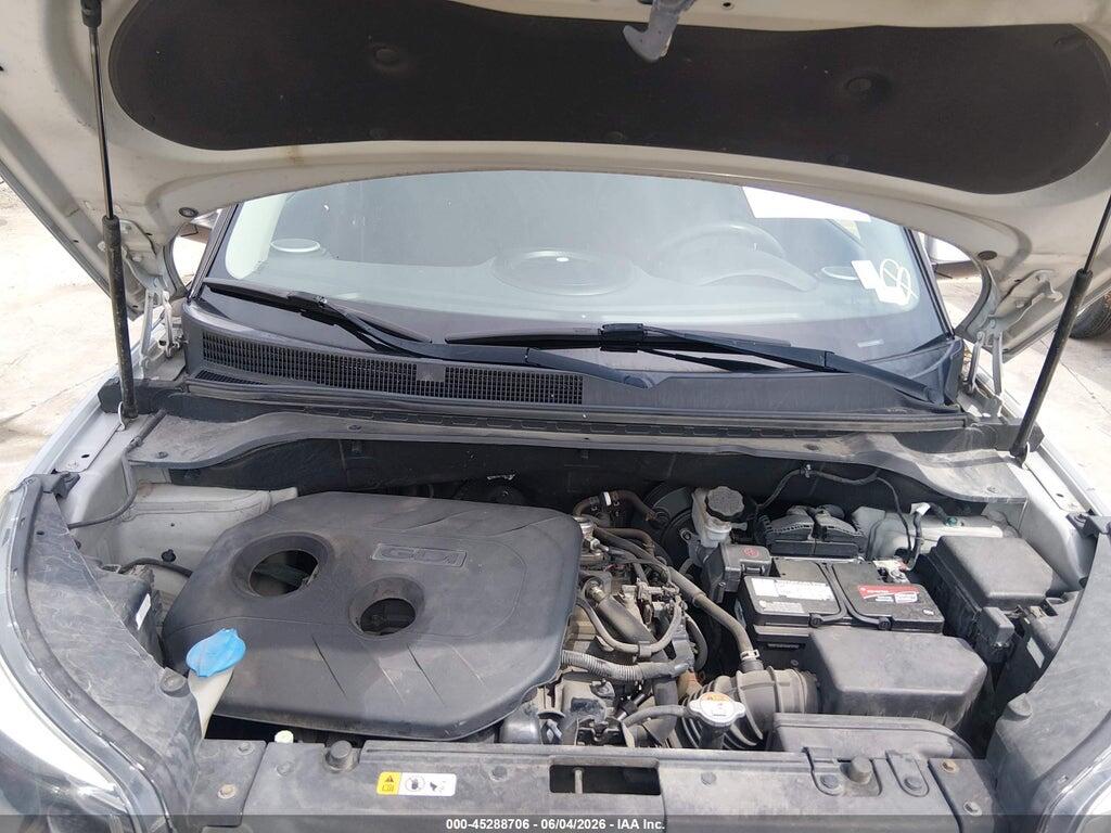 KNDJP3A52G7828998 2016 KIA SOUL photo no. 10