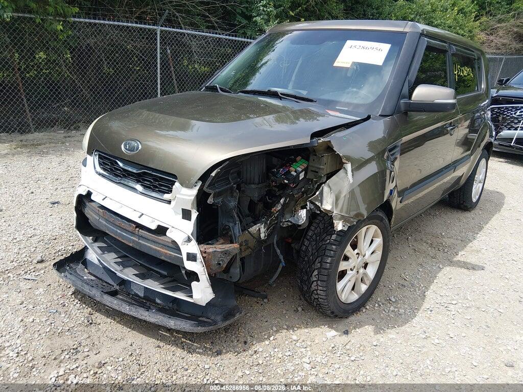 KNDJT2A63C7437870 2012 KIA SOUL photo no. 2