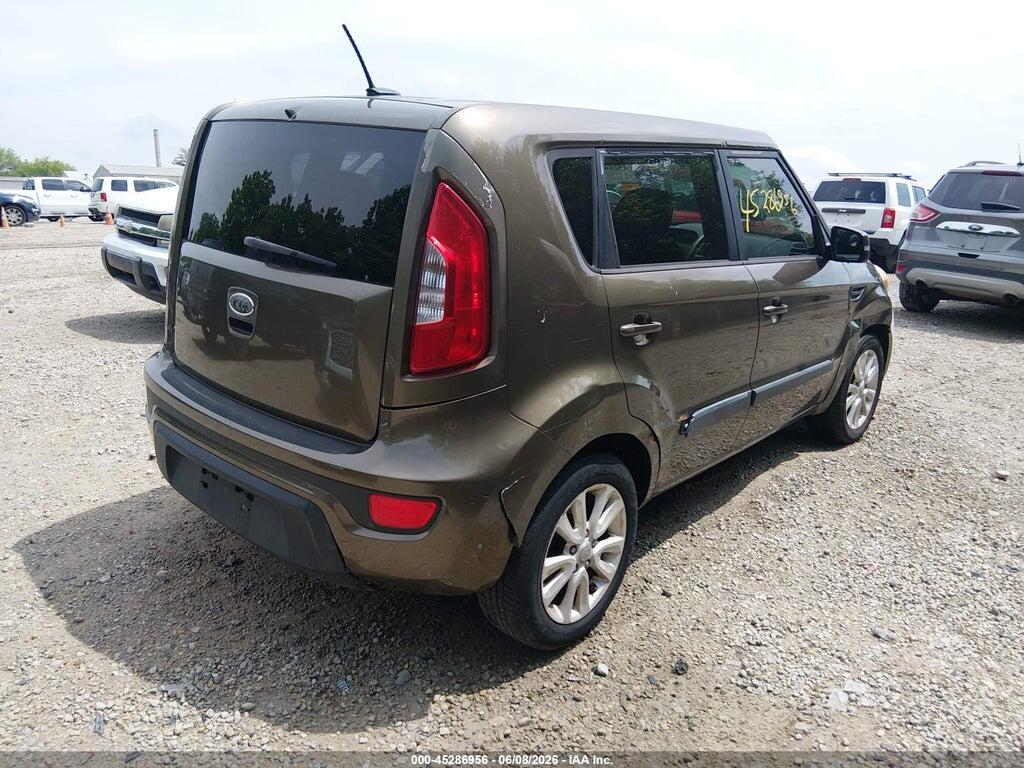 KNDJT2A63C7437870 2012 KIA SOUL photo no. 4