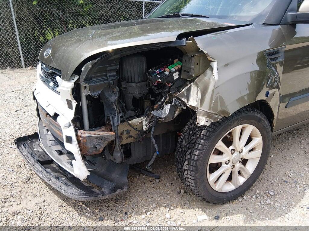 KNDJT2A63C7437870 2012 KIA SOUL photo no. 6
