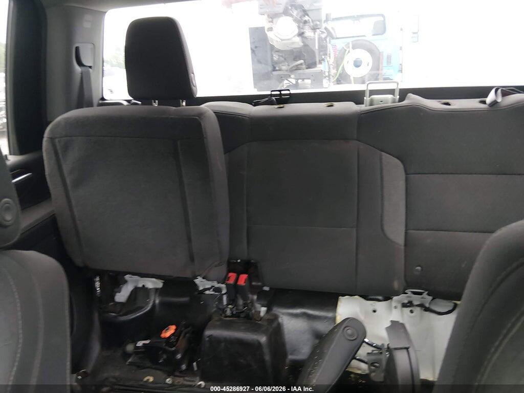 1GB4YTE70RF118887 2024 CHEVROLET SILVERADO 3500HD CHASSIS photo no. 6