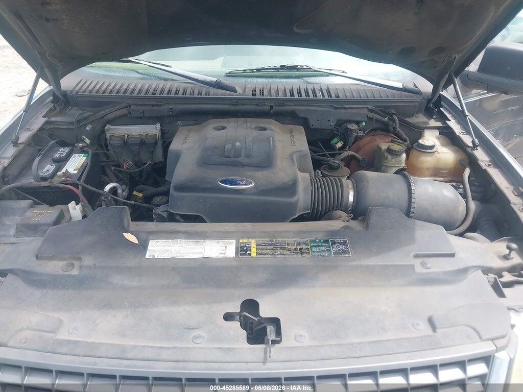 1FMRU15W73LC21110 2003 FORD EXPEDITION photo no. 10