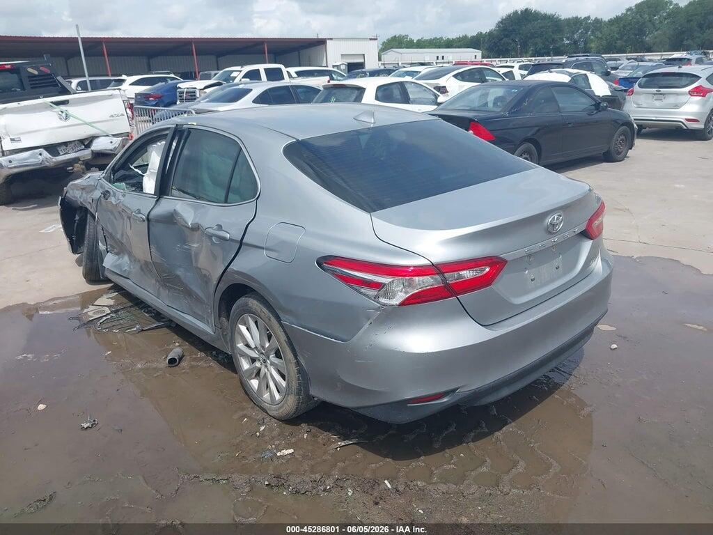 4T1B11HK1KU269035 2019 TOYOTA CAMRY photo no. 3