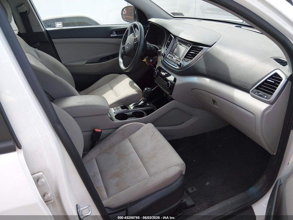 KM8J3CA40GU082759 2016 HYUNDAI TUCSON photo no. 5