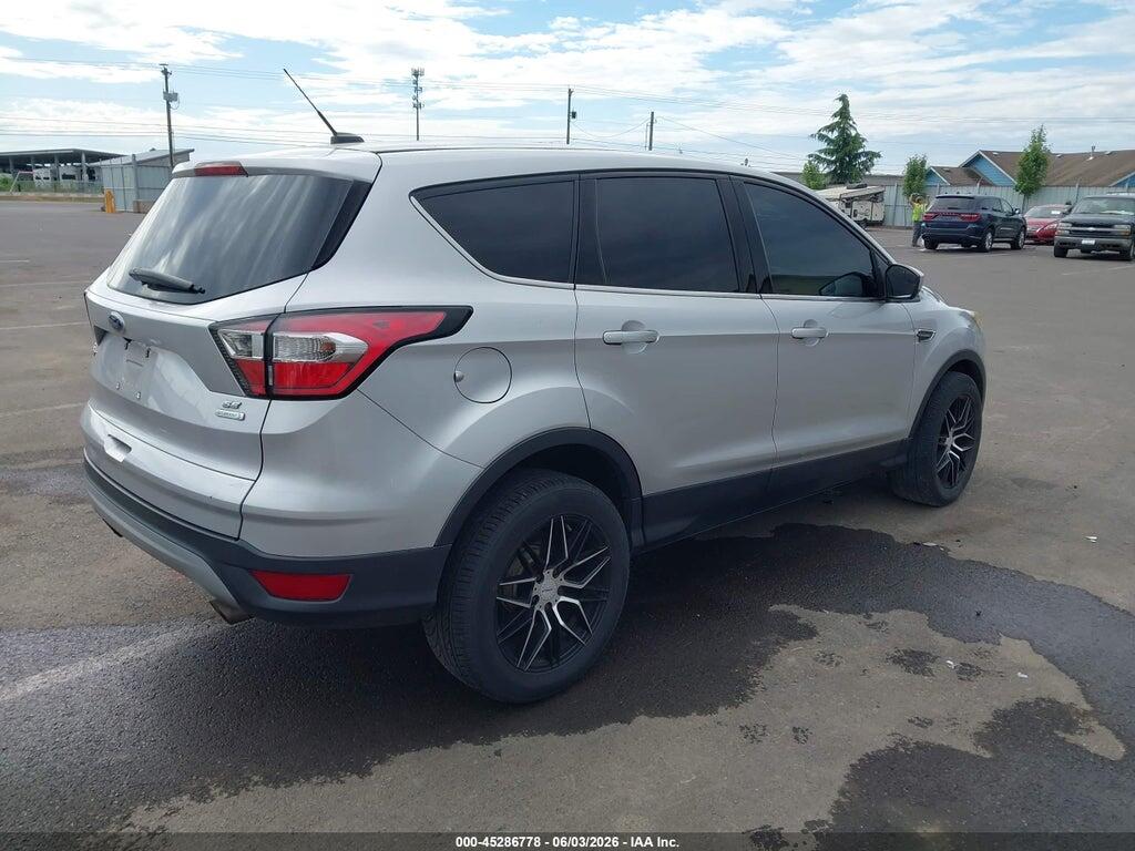 1FMCU0GD1HUC04722 2017 FORD ESCAPE photo no. 4
