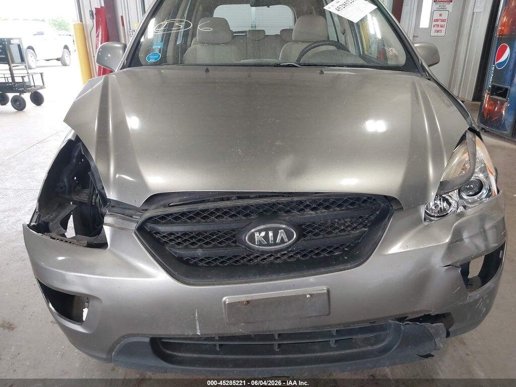 KNAFG528197252718 2009 KIA RONDO photo no. 6