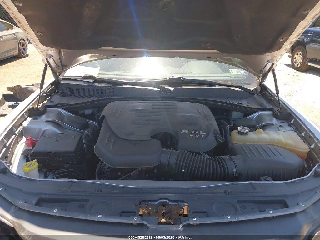 2C3CCAGG4JH269259 2018 CHRYSLER 300 photo no. 10