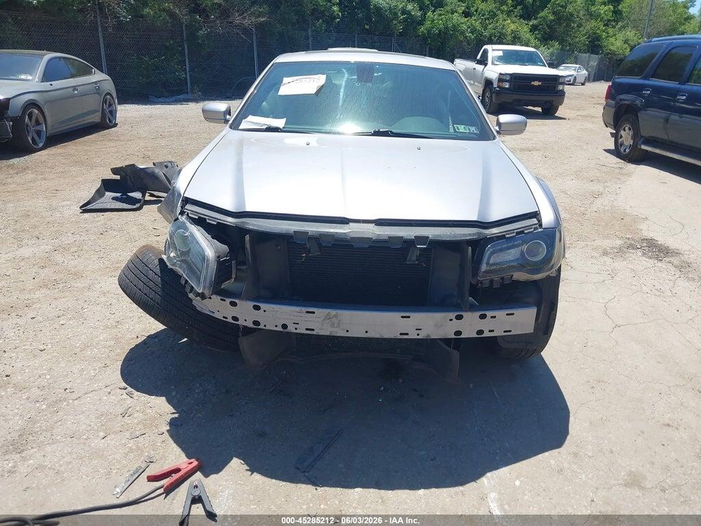 2C3CCAGG4JH269259 2018 CHRYSLER 300 photo no. 6
