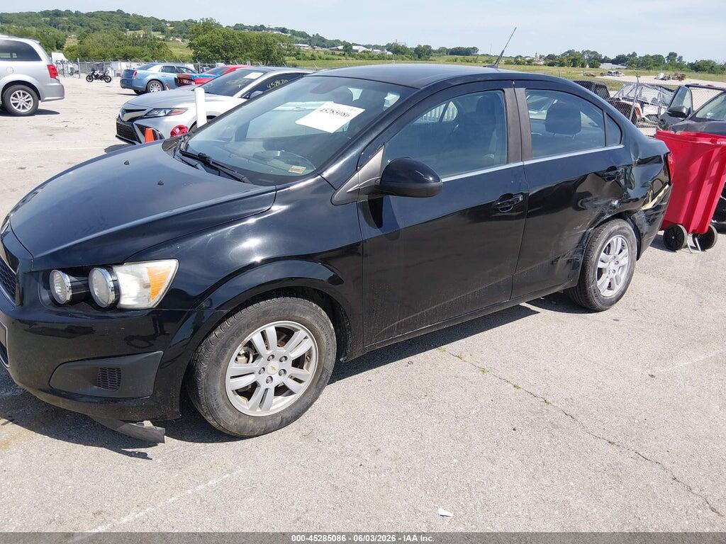 1G1JC5SH8C4110005 2012 CHEVROLET SONIC photo no. 2