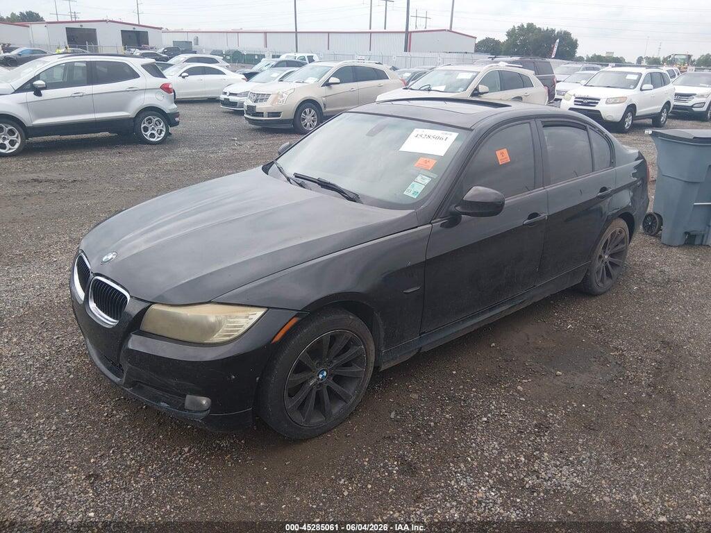 WBAPH7C59BE674822 2011 BMW 328I photo no. 2
