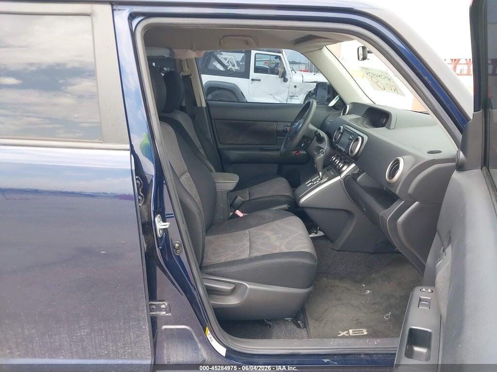 JTLZE4FE3EJ049136 2014 SCION XB photo no. 5
