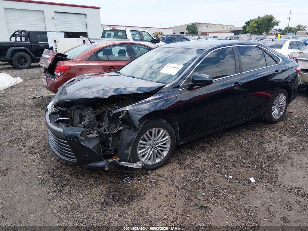 4T1BF1FKXHU445853 2017 TOYOTA CAMRY photo no. 2