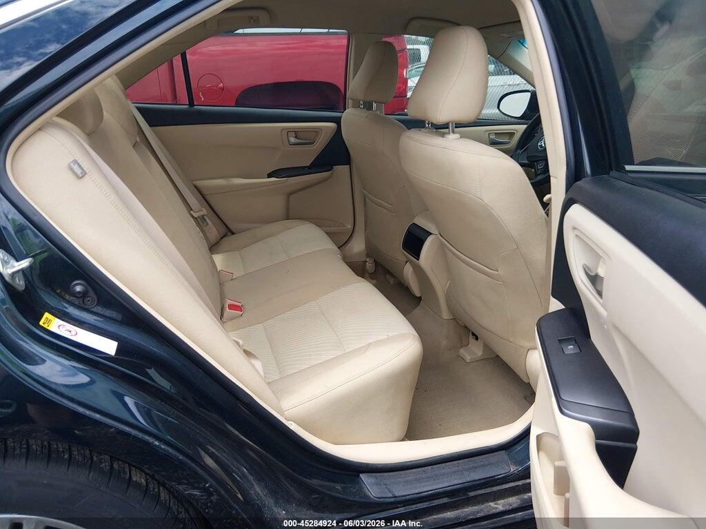 4T1BF1FKXHU445853 2017 TOYOTA CAMRY photo no. 8