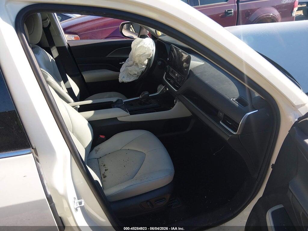 5TDAAAB55RS033781 2024 TOYOTA GRAND HIGHLANDER photo no. 5