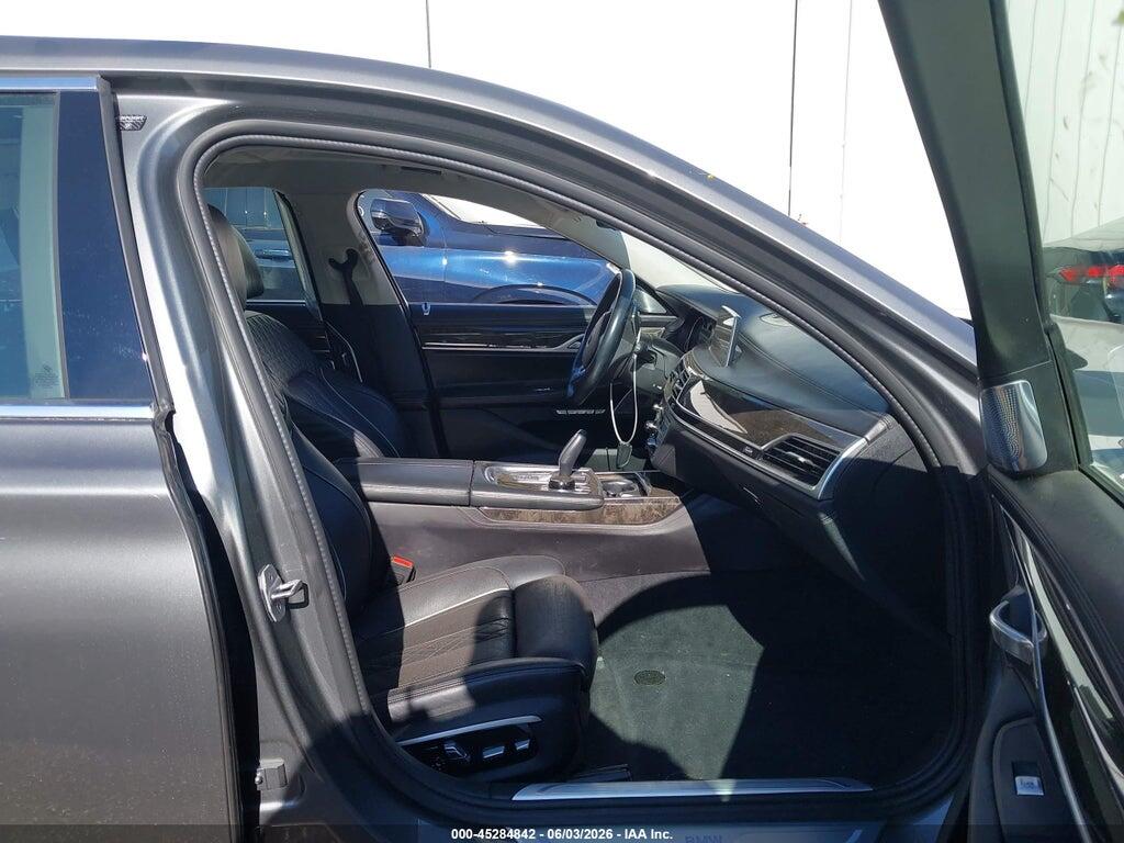 WBA7F2C51GGE12333 2016 BMW 750I photo no. 5