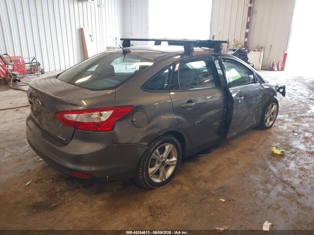 1FADP3F24DL261343 2013 FORD FOCUS photo no. 4