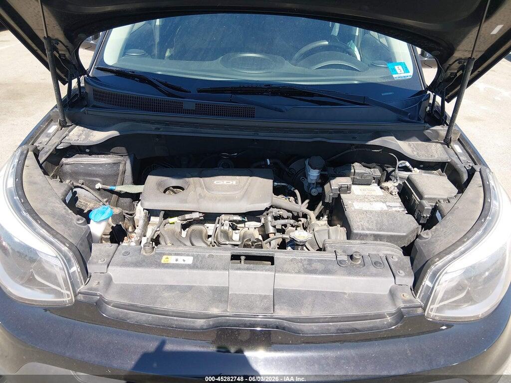 KNDJN2A28J7589857 2018 KIA SOUL photo no. 10