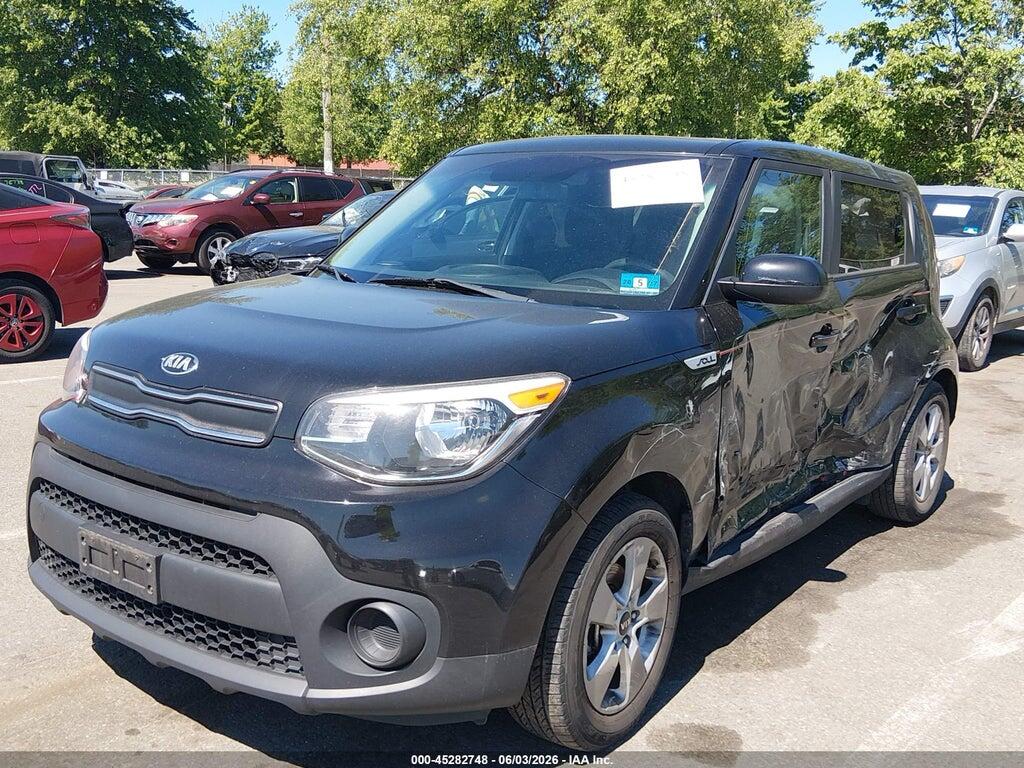 KNDJN2A28J7589857 2018 KIA SOUL photo no. 2