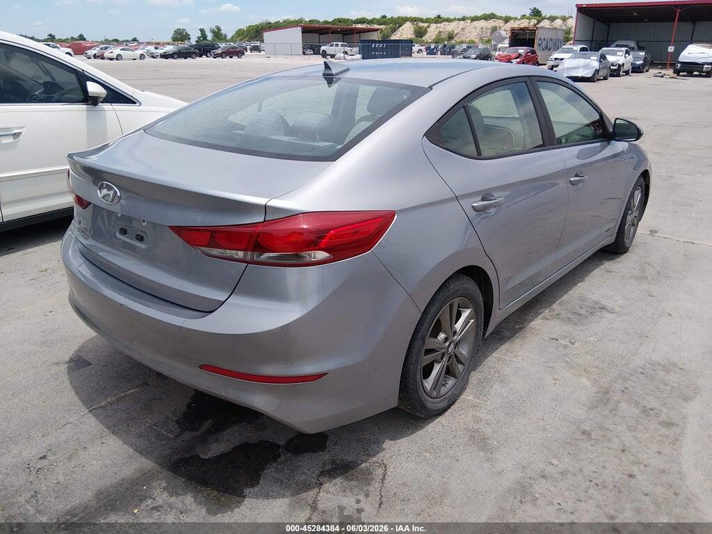 5NPD84LF6HH029938 2017 HYUNDAI ELANTRA photo no. 4