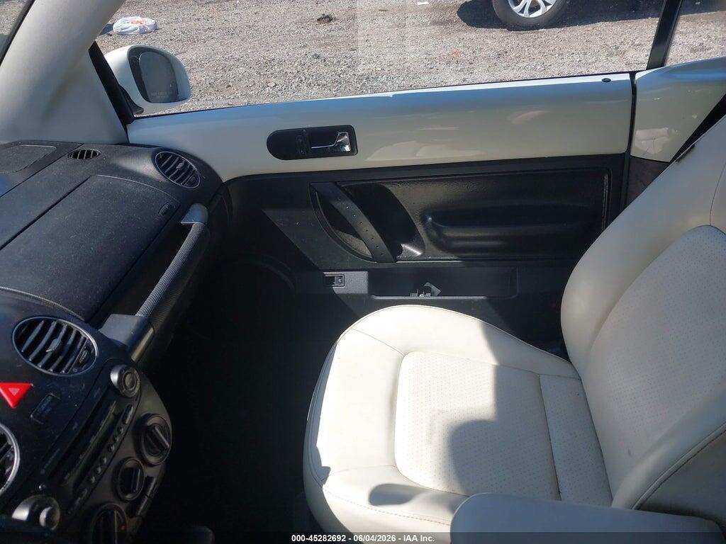 3VWFF31Y97M423582 2007 VOLKSWAGEN NEW BEETLE photo no. 5