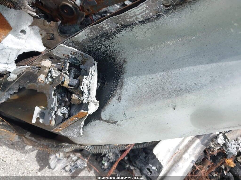 7SAXCBE69NF340581 2022 TESLA MODEL X photo no. 9
