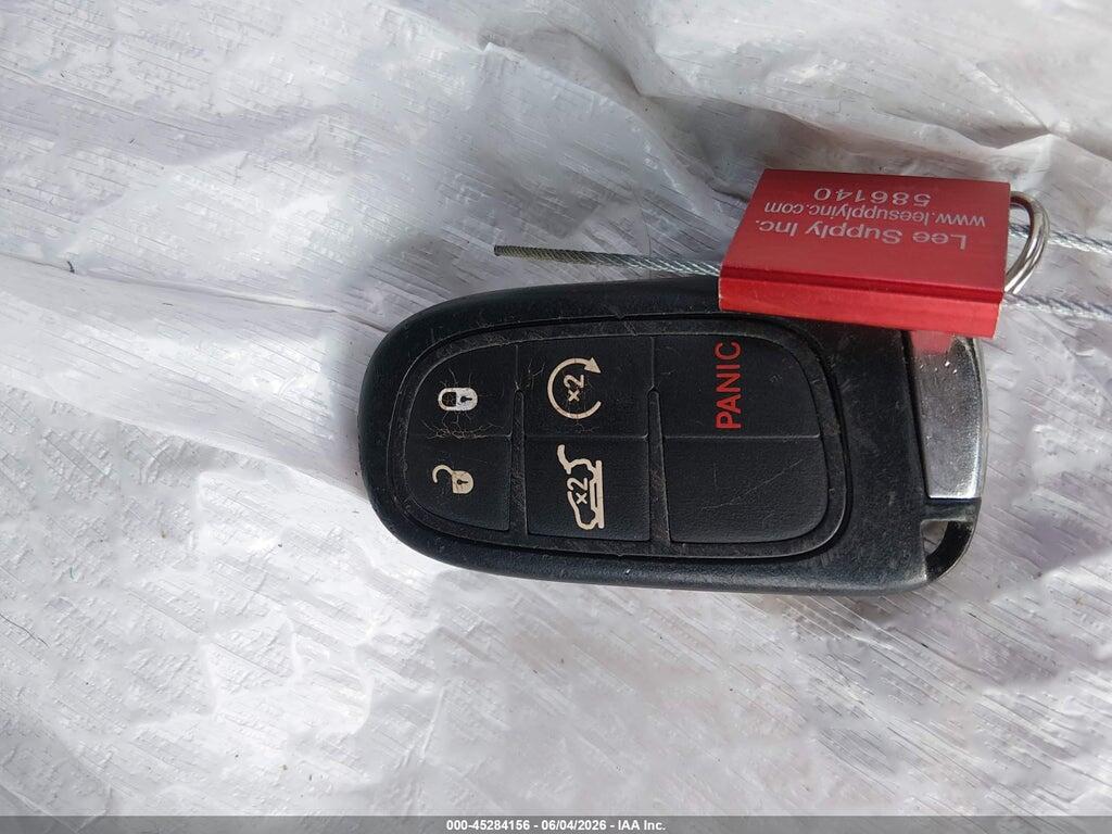 1C4PJMDS0HW609371 2017 JEEP CHEROKEE photo no. 11