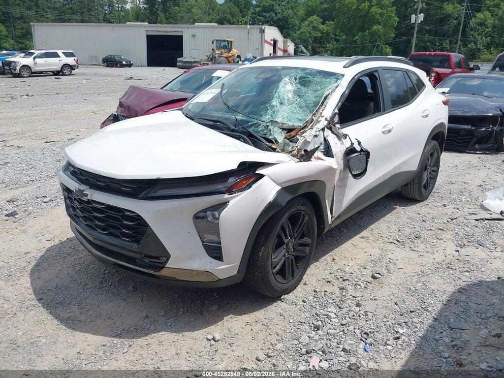 KL77LKEP8SC098829 2025 CHEVROLET TRAX photo no. 2