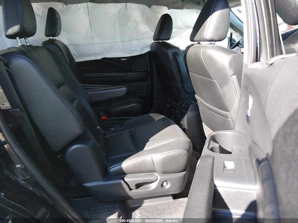 5FNYF6H09HB035898 2017 HONDA PILOT photo no. 8