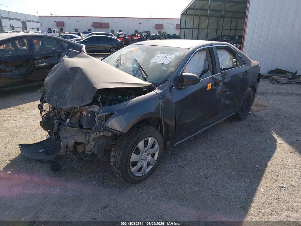 4T4BF1FK5CR198644 2012 TOYOTA CAMRY photo no. 2