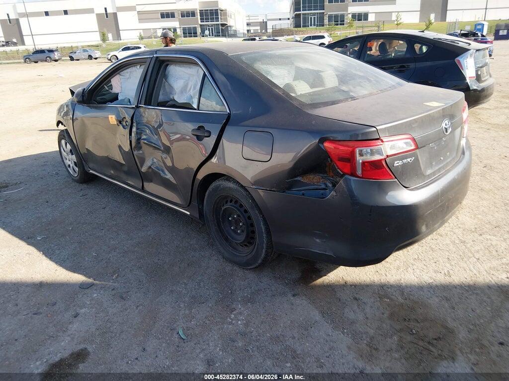 4T4BF1FK5CR198644 2012 TOYOTA CAMRY photo no. 3