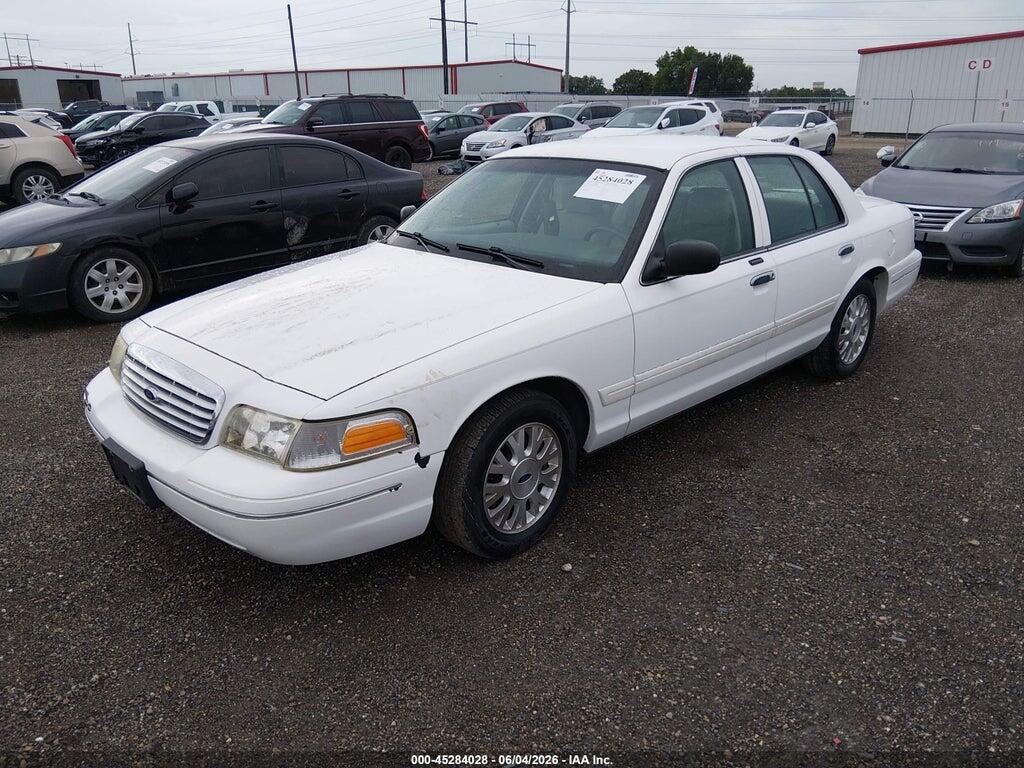 2FAFP74W94X182193 2004 FORD CROWN VICTORIA photo no. 2