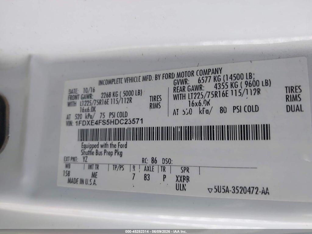 1FDXE4FS5HDC23571 2017 FORD E-450 CUTAWAY photo no. 9