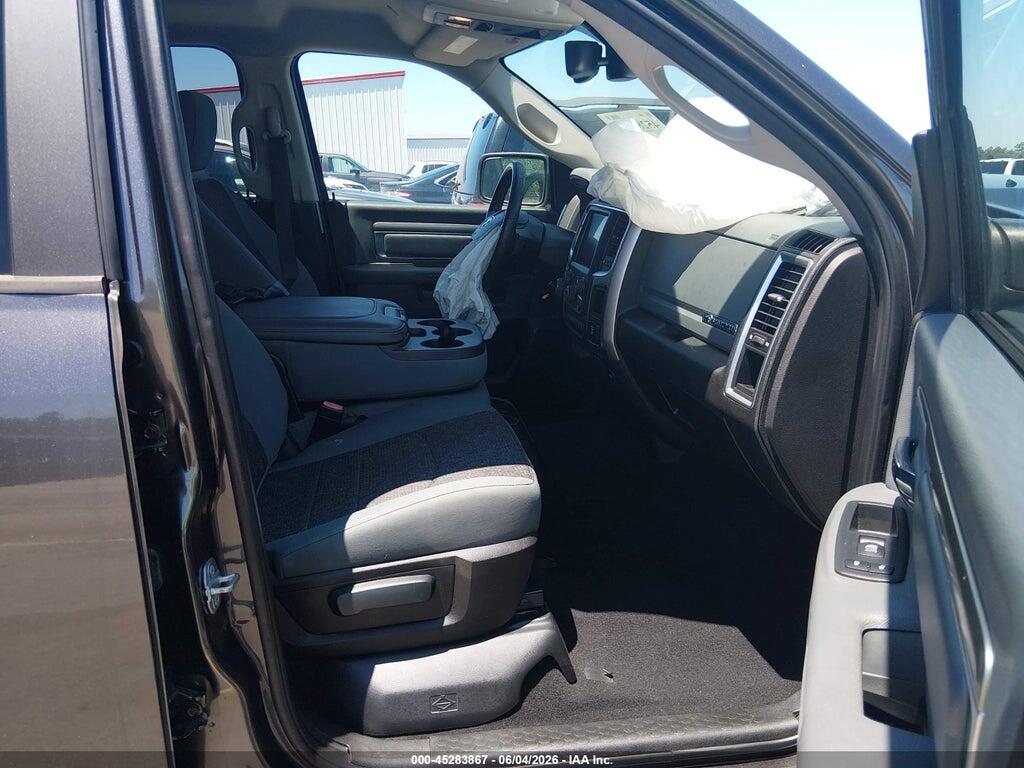 1C6RR6TT3KS585273 2019 RAM 1500 CLASSIC photo no. 5