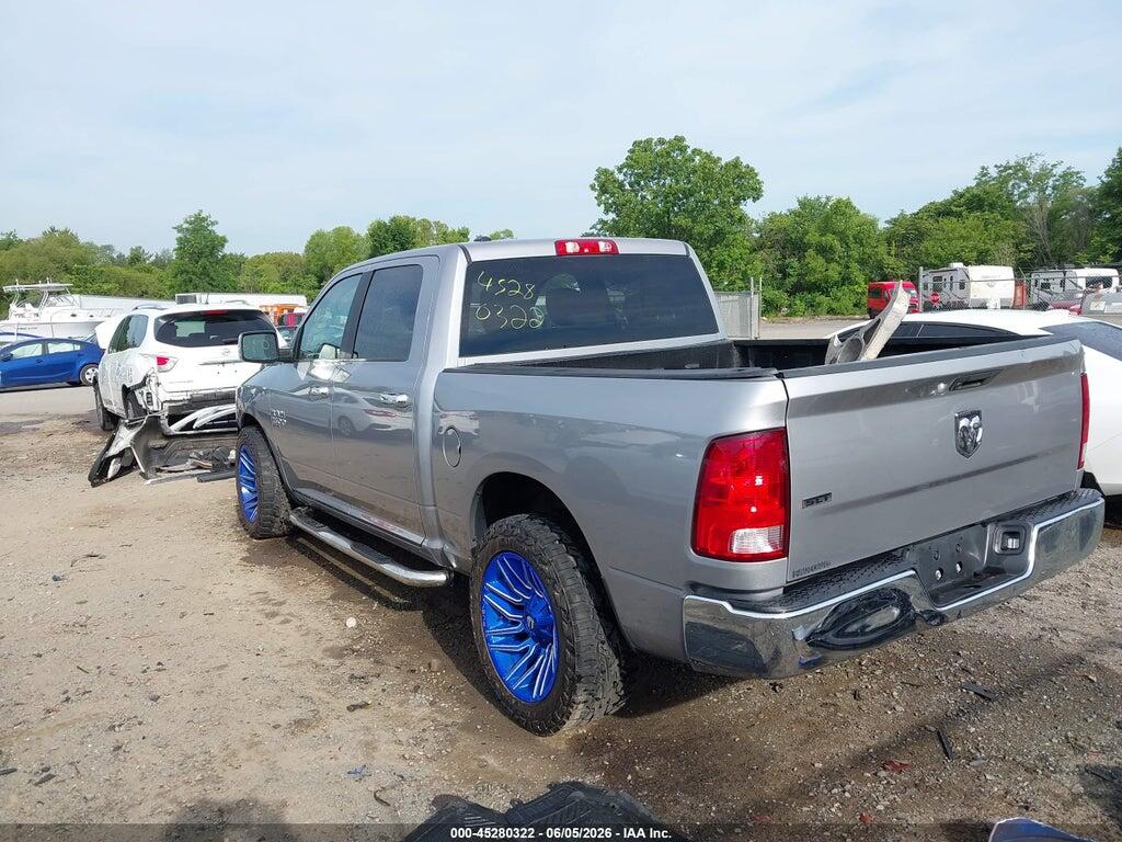 1C6RR6LG0MS530057 2021 RAM 1500 CLASSIC photo no. 3