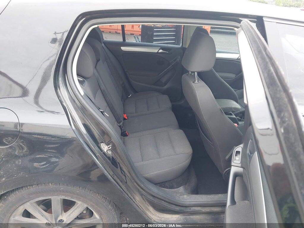 WVWNM7AJ2BW141114 2011 VOLKSWAGEN GOLF photo no. 8