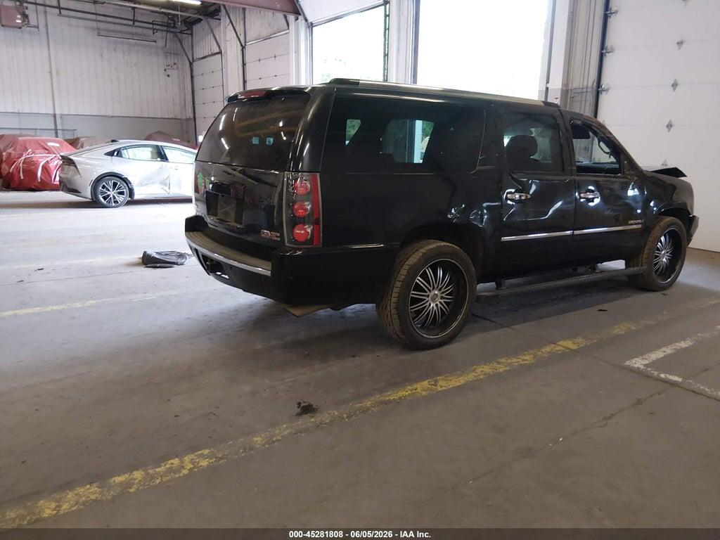1GKUKMEF2AR275063 2010 GMC YUKON XL 1500 photo no. 4