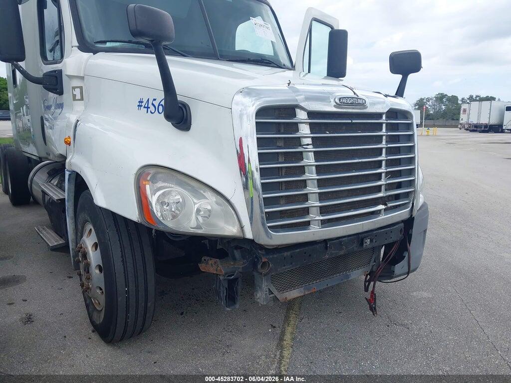 1FUJGLBG9CSBV6456 2012 FREIGHTLINER CASCADIA 125 photo no. 11