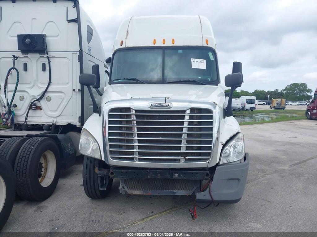 1FUJGLBG9CSBV6456 2012 FREIGHTLINER CASCADIA 125 photo no. 12
