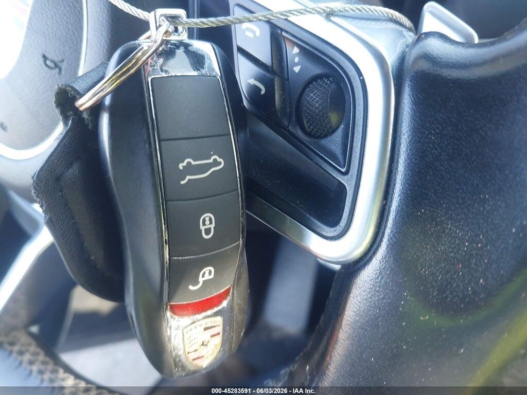 WP1AA2A24HKA80415 2017 PORSCHE CAYENNE photo no. 11