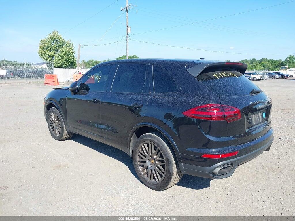 WP1AA2A24HKA80415 2017 PORSCHE CAYENNE photo no. 3