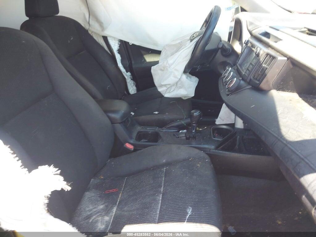 2T3ZFREV9HW335831 2017 TOYOTA RAV4 photo no. 5