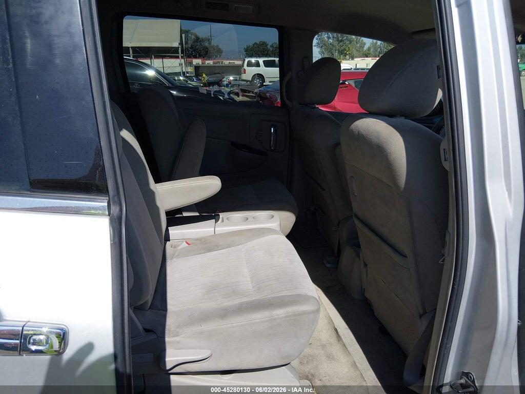 JN8AE2KP1D9070656 2013 NISSAN QUEST photo no. 8