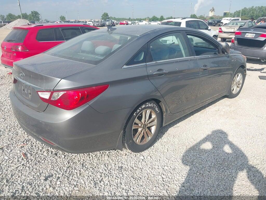 5NPEB4AC2DH560093 2013 HYUNDAI SONATA photo no. 4